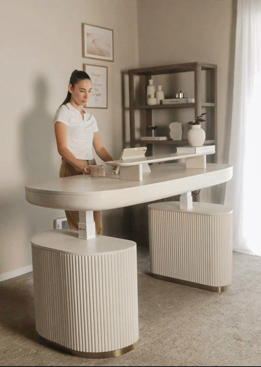 Eureka Ergonomic Business