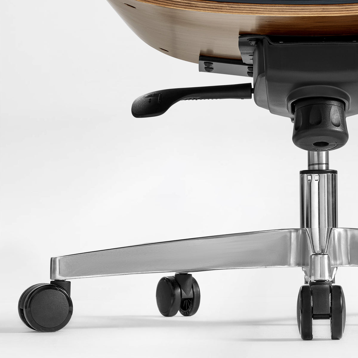 Eureka Ergonomic Business
