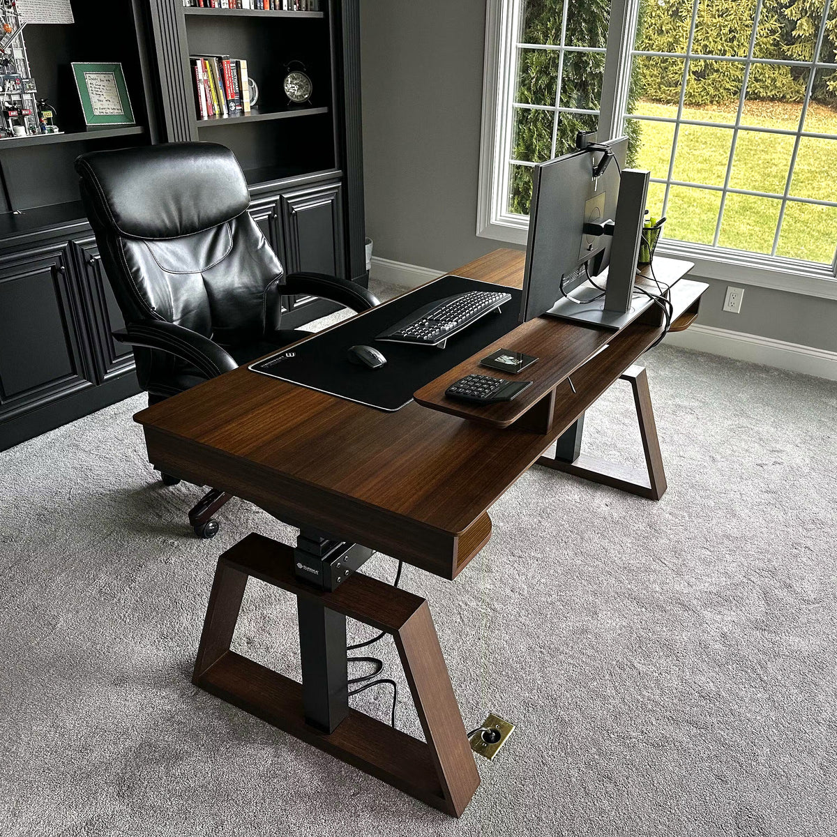 Eureka Ergonomic Business