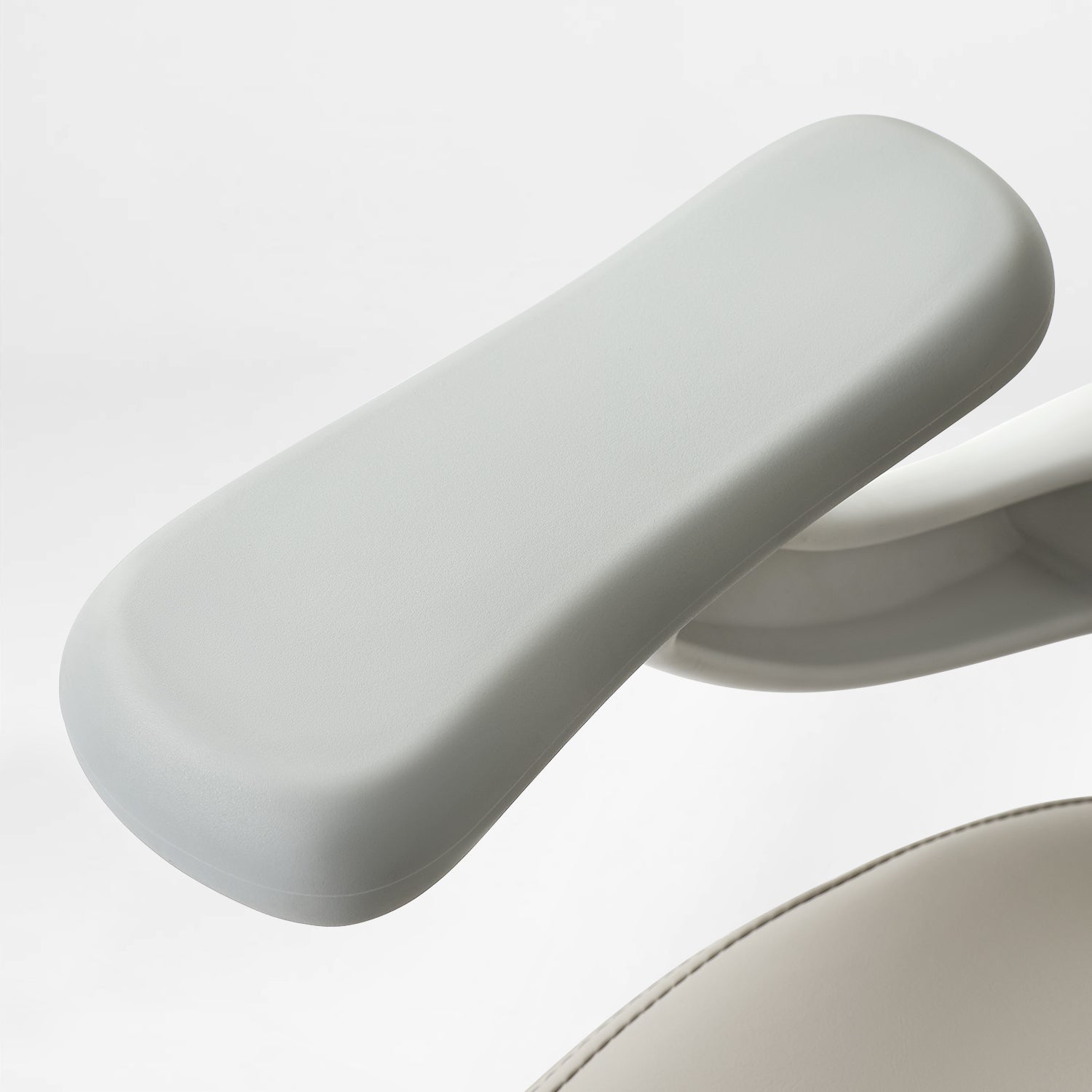 Eureka Ergonomic Business
