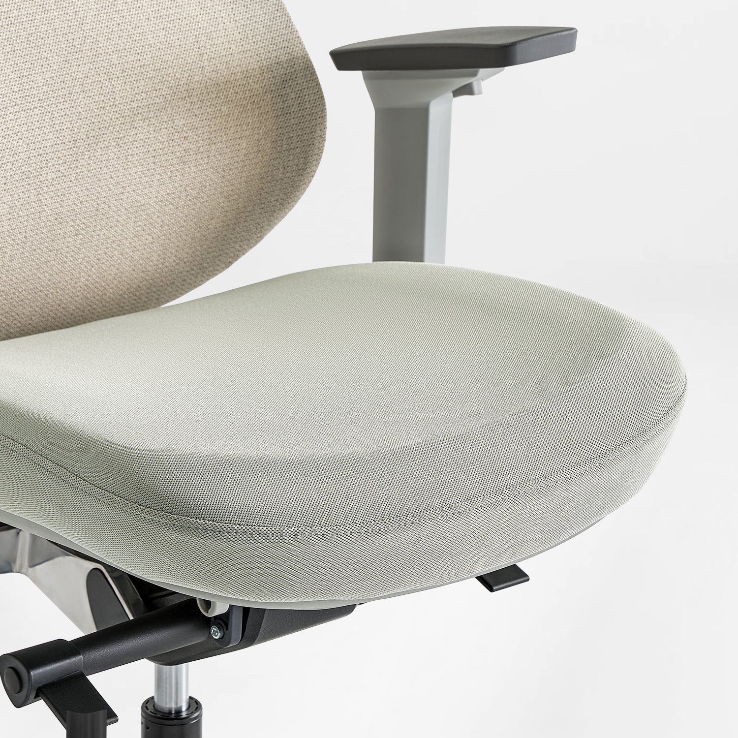 Eureka Ergonomic Business