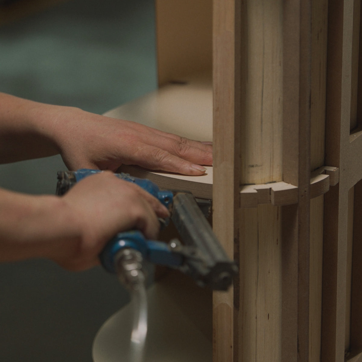 Eureka Ergonomic Opal desk cabinet assembly detail