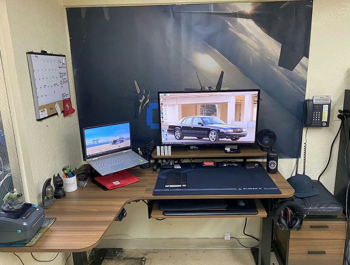 Eureka Ergonomic Business