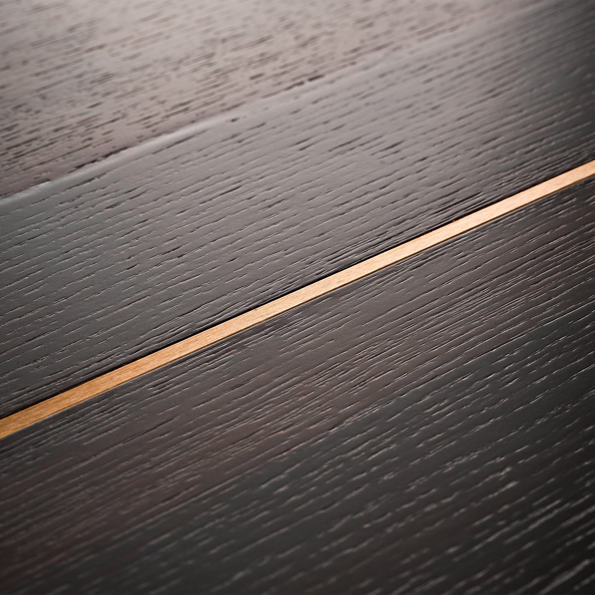 Ark Sws Pro Executive Desk Dark Brown Wood Grain Detail With Accent Line.