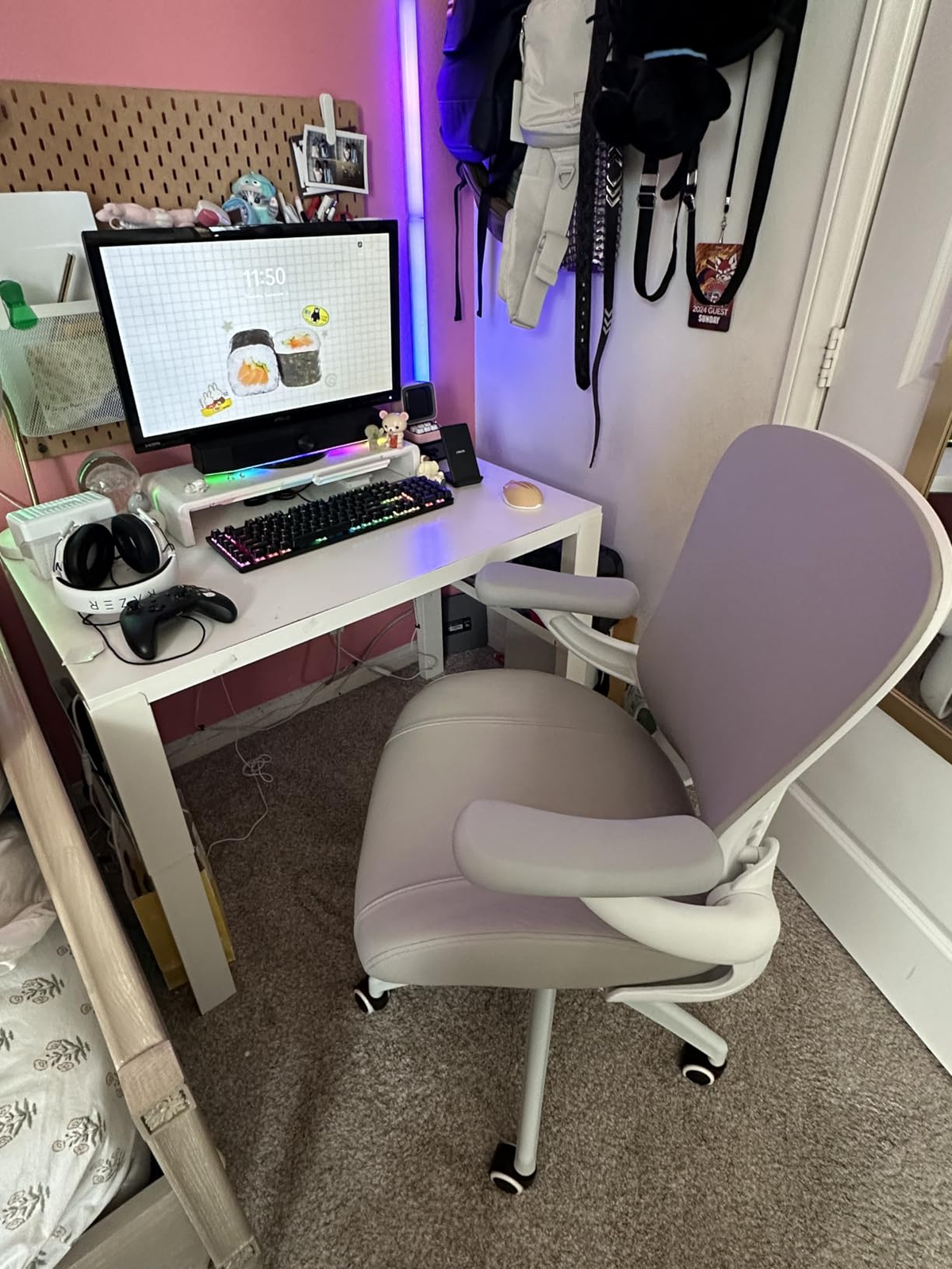 Eureka Ergonomic Business