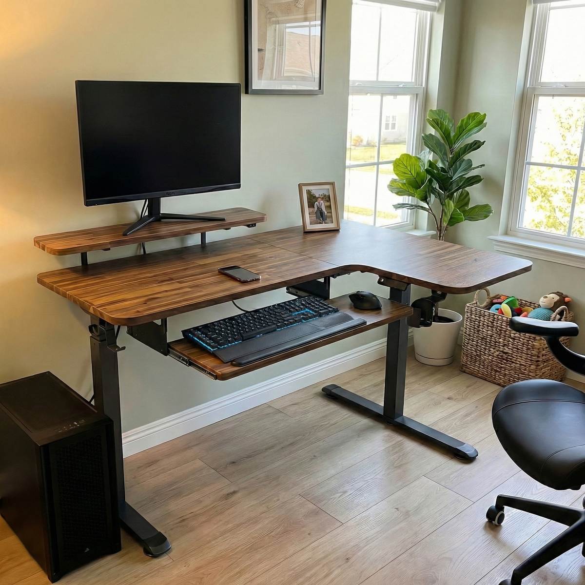 Eureka Ergonomic Business