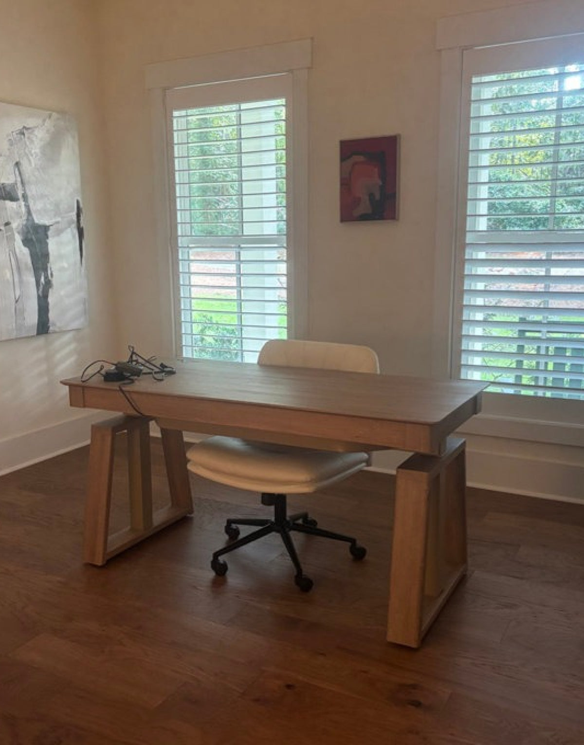 Eureka Ergonomic Business