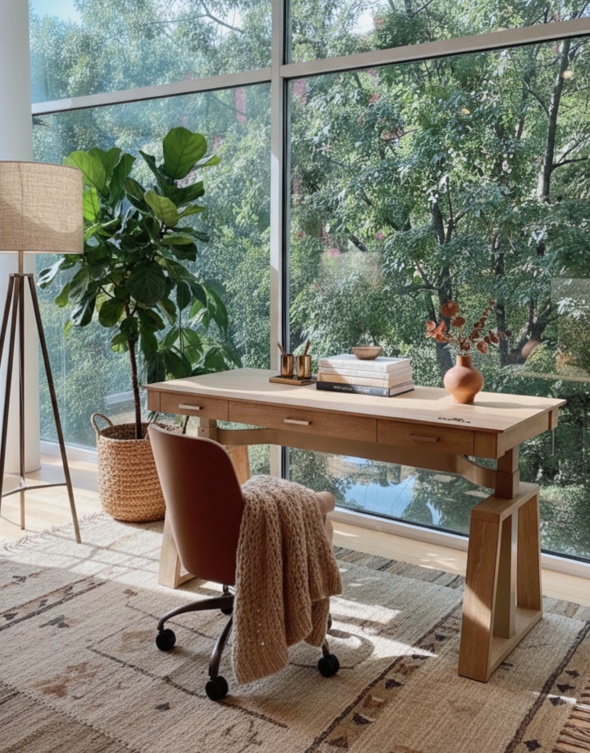 Eureka Ergonomic Business