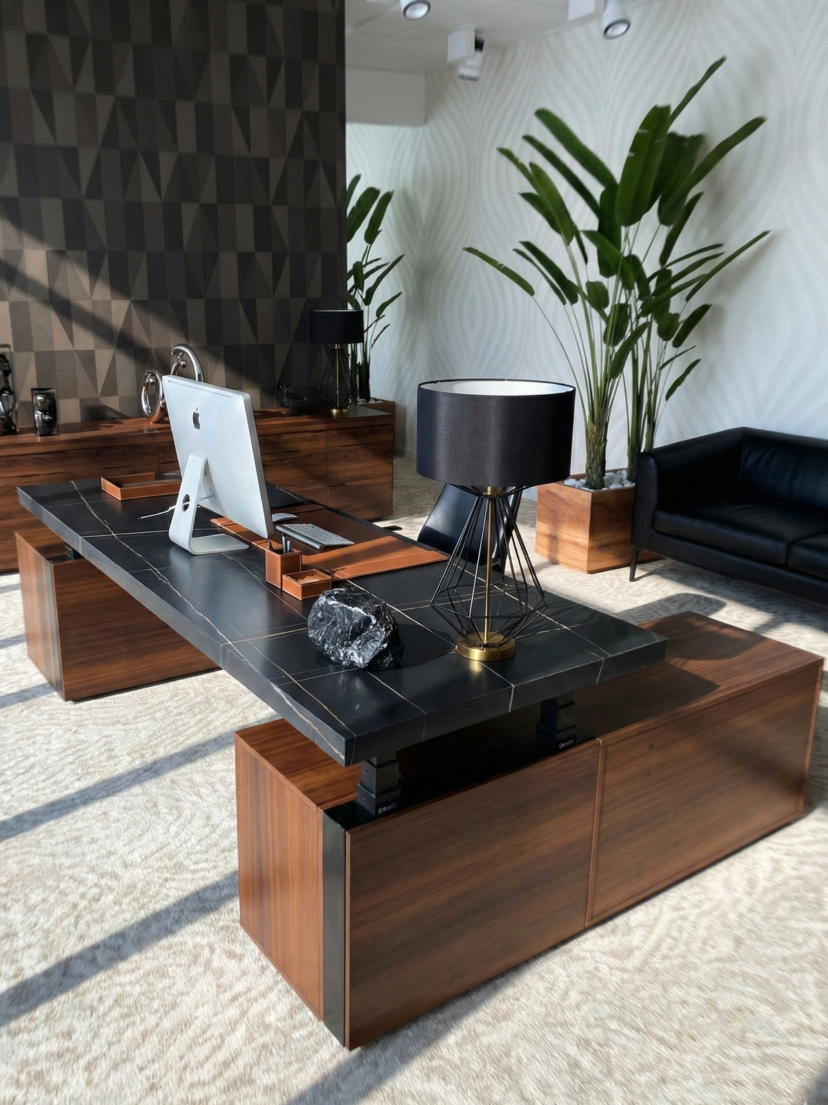 Eureka Ergonomic Business