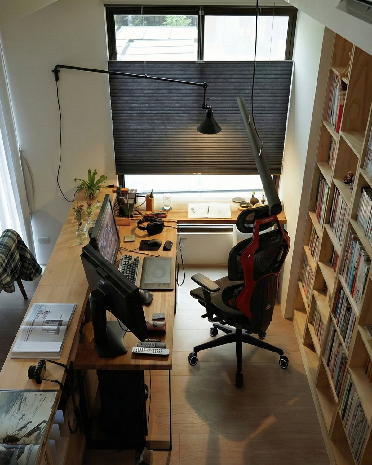 Eureka Ergonomic Business