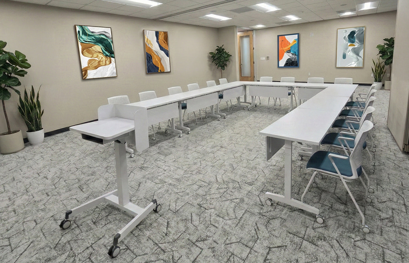 <strong>Meeting Room</strong>