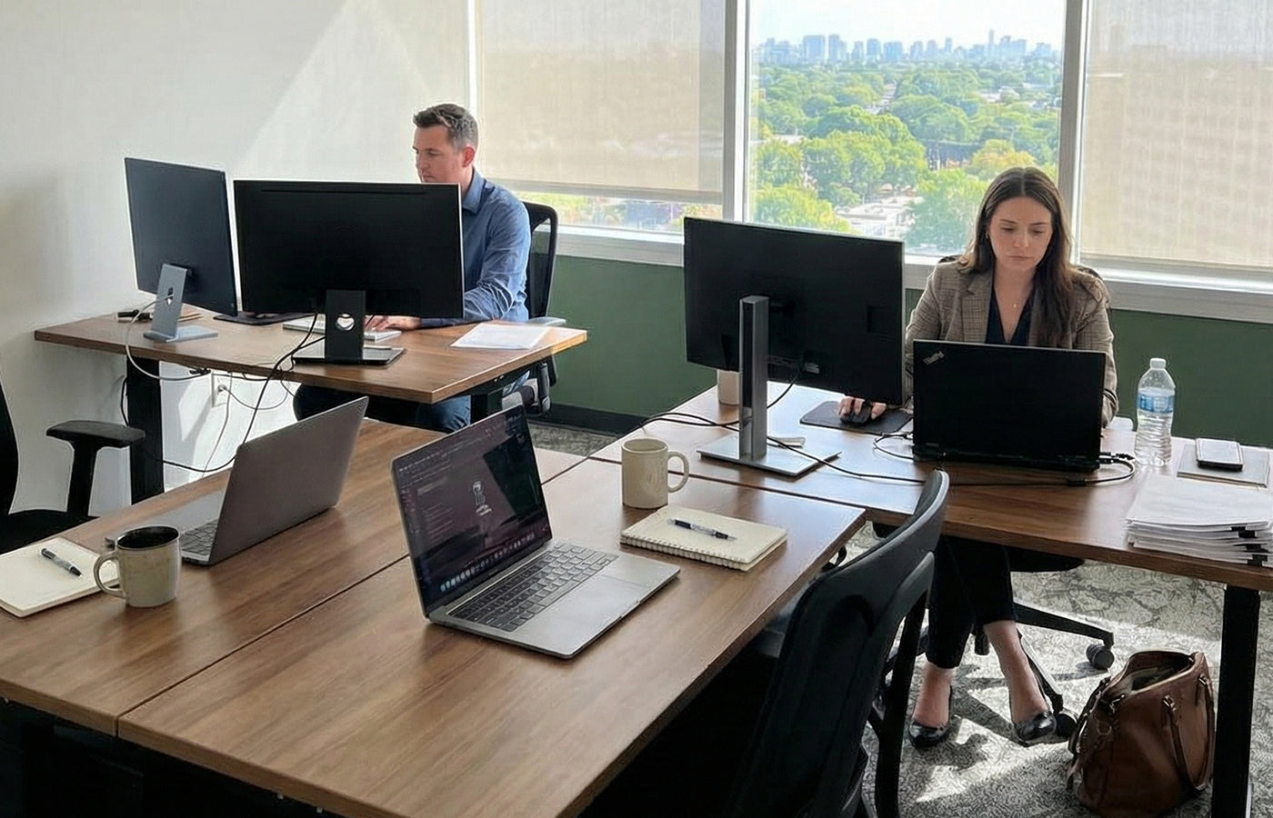 <strong>CoWork Offices</strong>