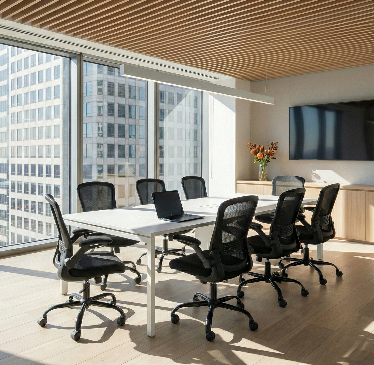 Eureka Ergonomic Business
