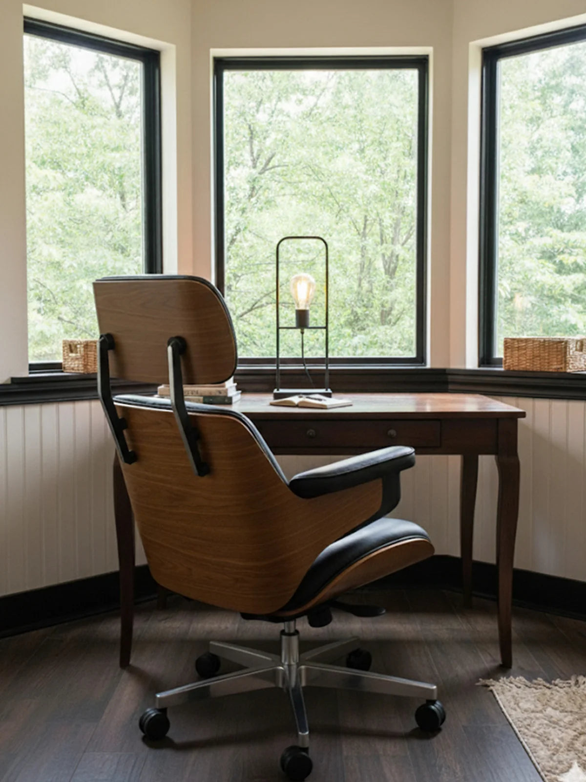 Eureka Ergonomic Business