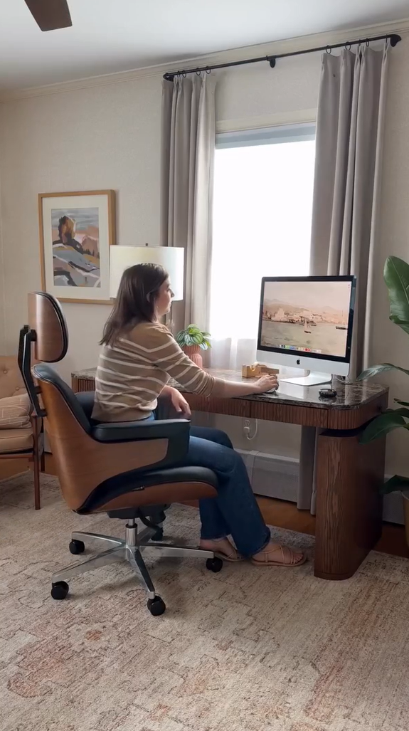 Eureka Ergonomic Business